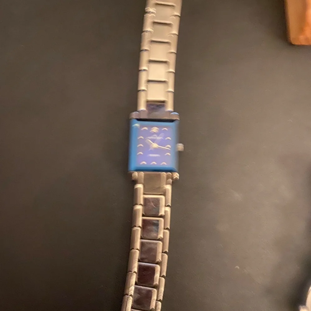 Watch - Picture 6 of 11